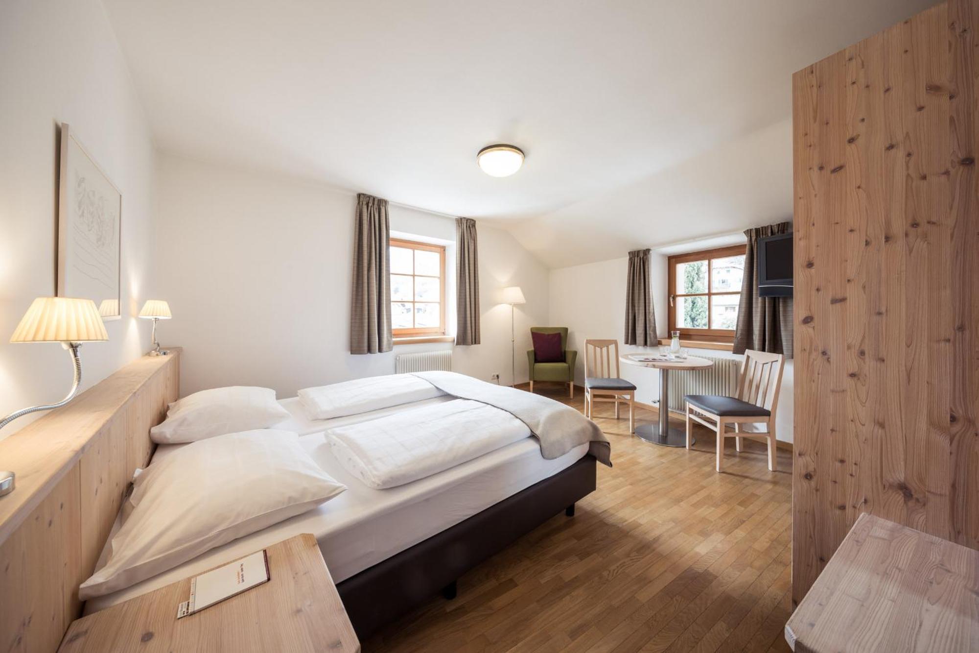 Hotel Masatsch Caldaro Bagian luar foto