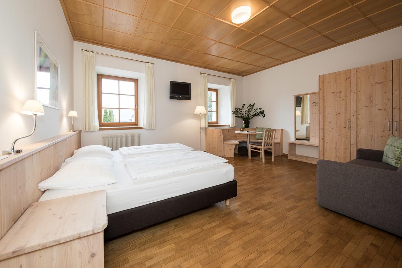 Hotel Masatsch Caldaro Bagian luar foto